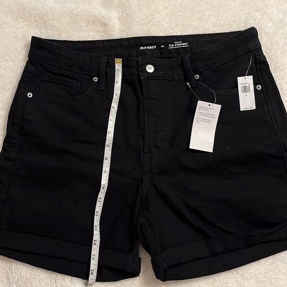 Old Navy - Size 14 black jean shorts - high rise - Picture 2 of 8